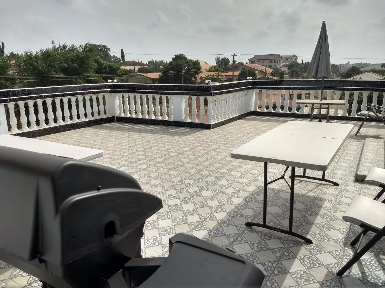 The Winford Boutique Hotel Achimota Taifa Екстериор снимка